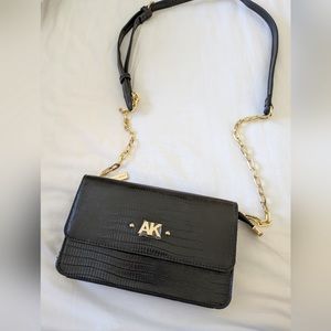 NWOT - Anne Klein Black Crossbody Bag!